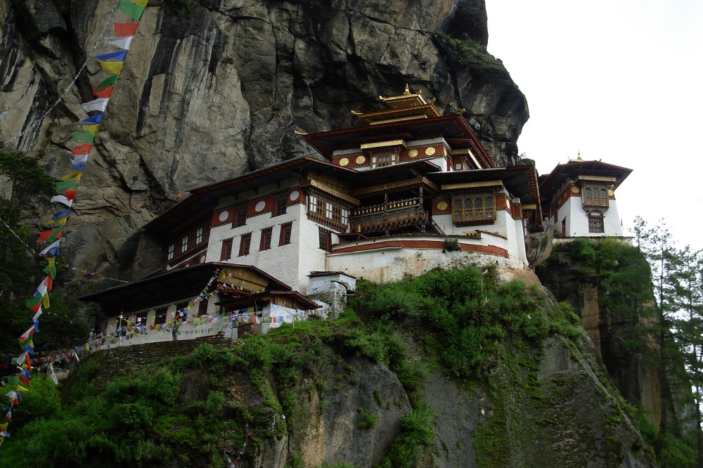 Enchanting Realm- Tigers nest taktsang monastery paro